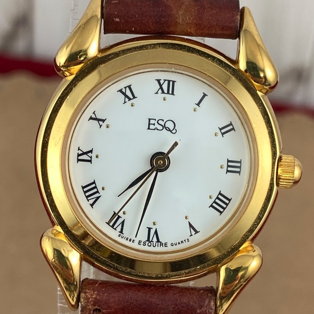 Fabulous Movado ESQ Watch Sculptured Lugs White Face Roman Numerals